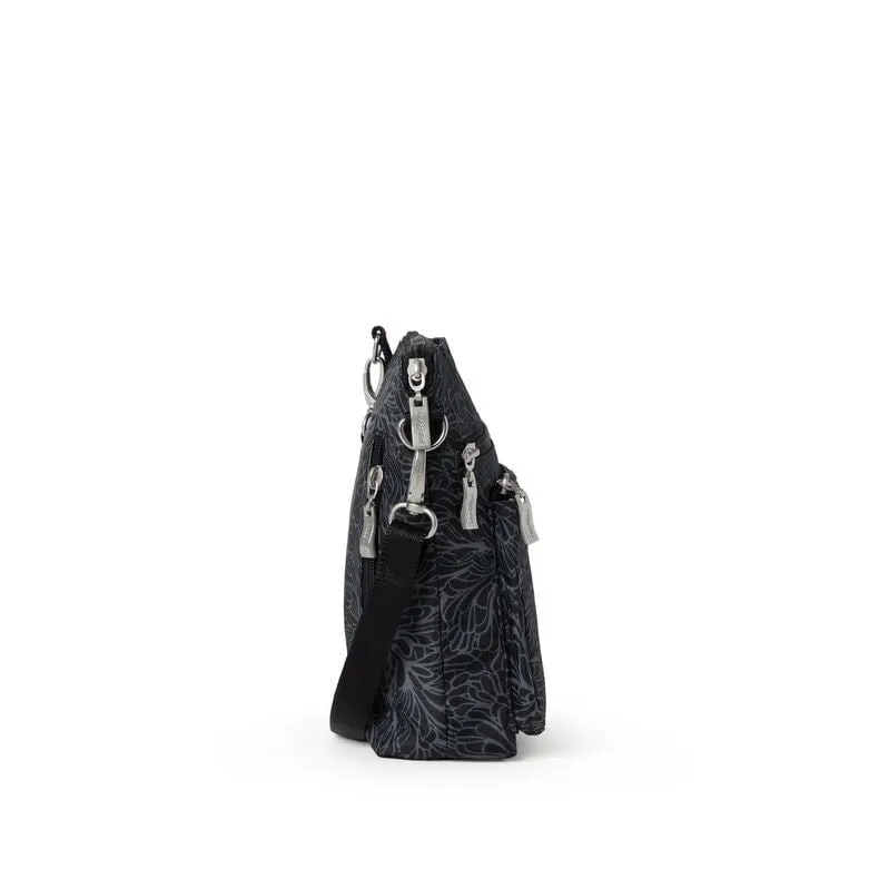 Baggallini Modern Pocket Crossbody