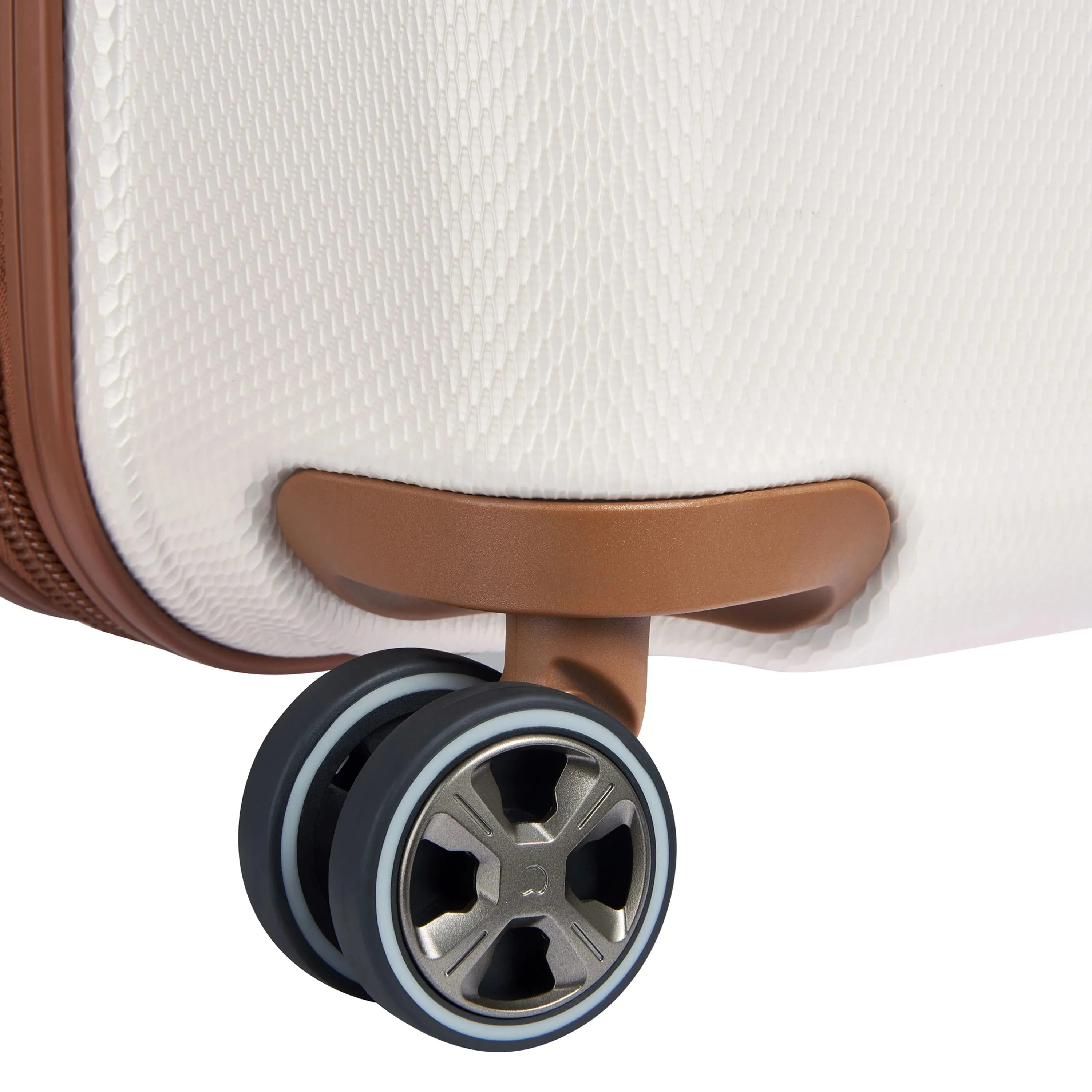 Delsey Flanerie SE Carry-On Plus Spinner